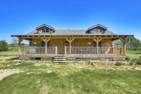 Bellevue Log Cabin with Gas Grill and Creek Access